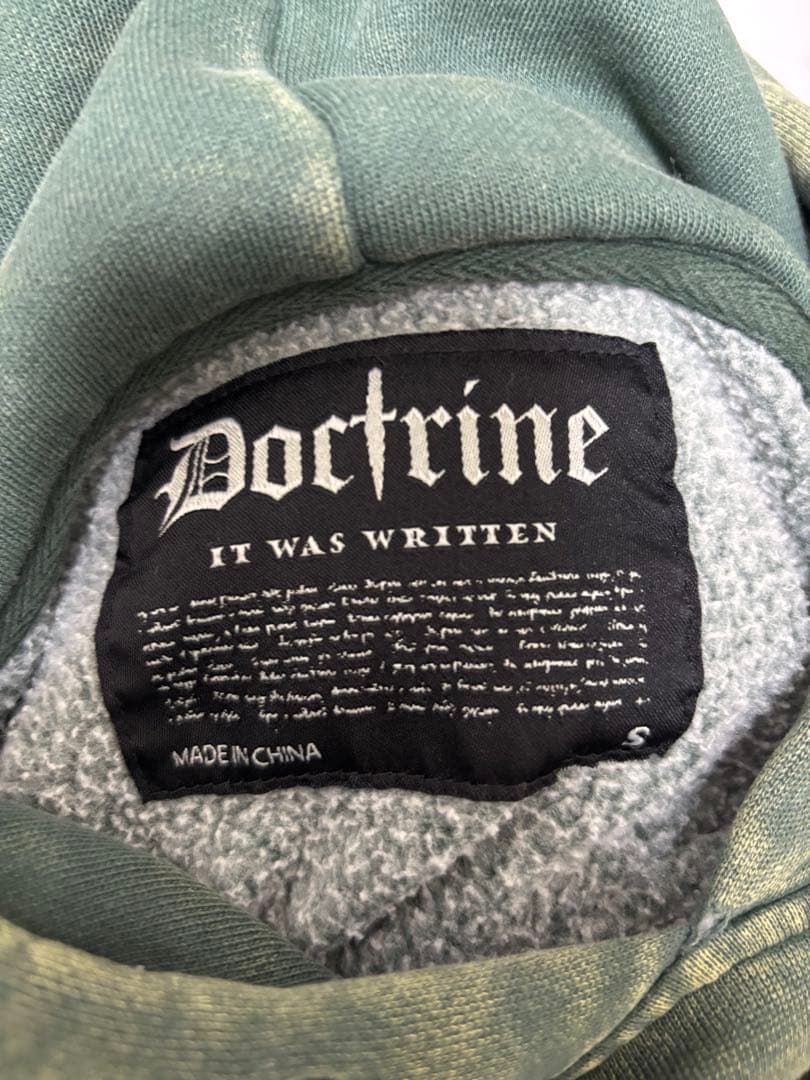 トップス \"Doctrine\" coat Of Arms setup