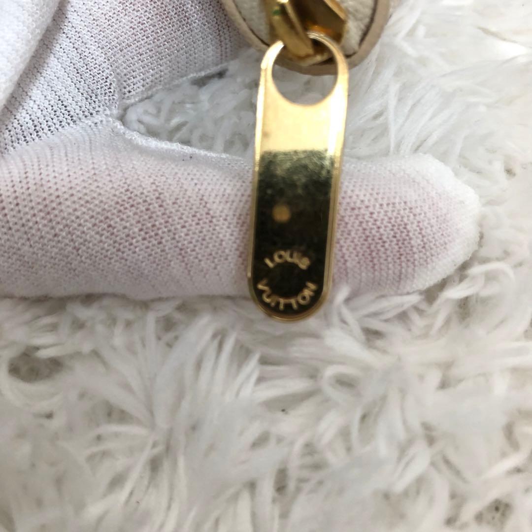 ピロkunルイヴィトン ダミエ アズール ジッピー•パース