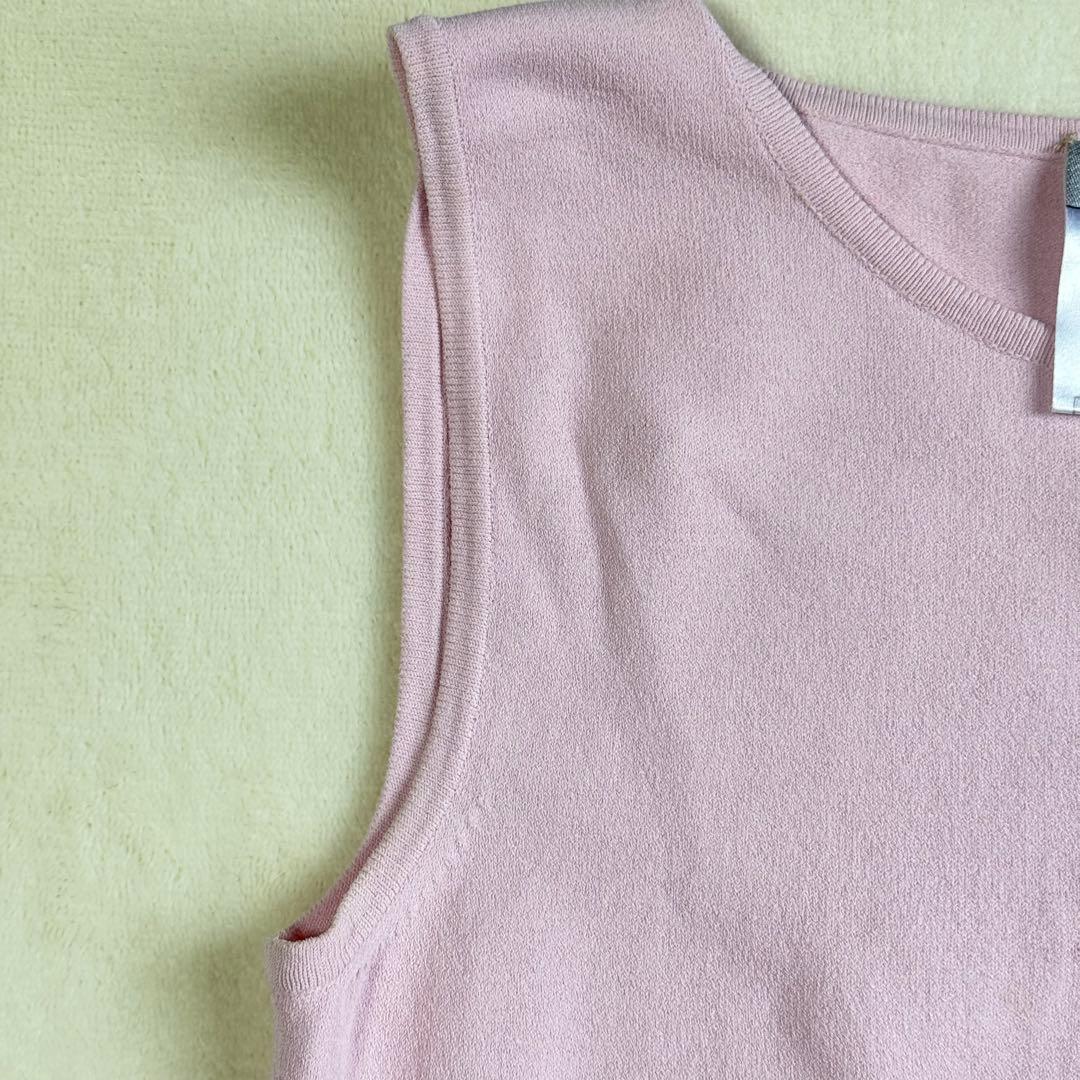 CHANEL シャネル ノースリーブトップス ピンク ロゴ入り ヴィンテージ