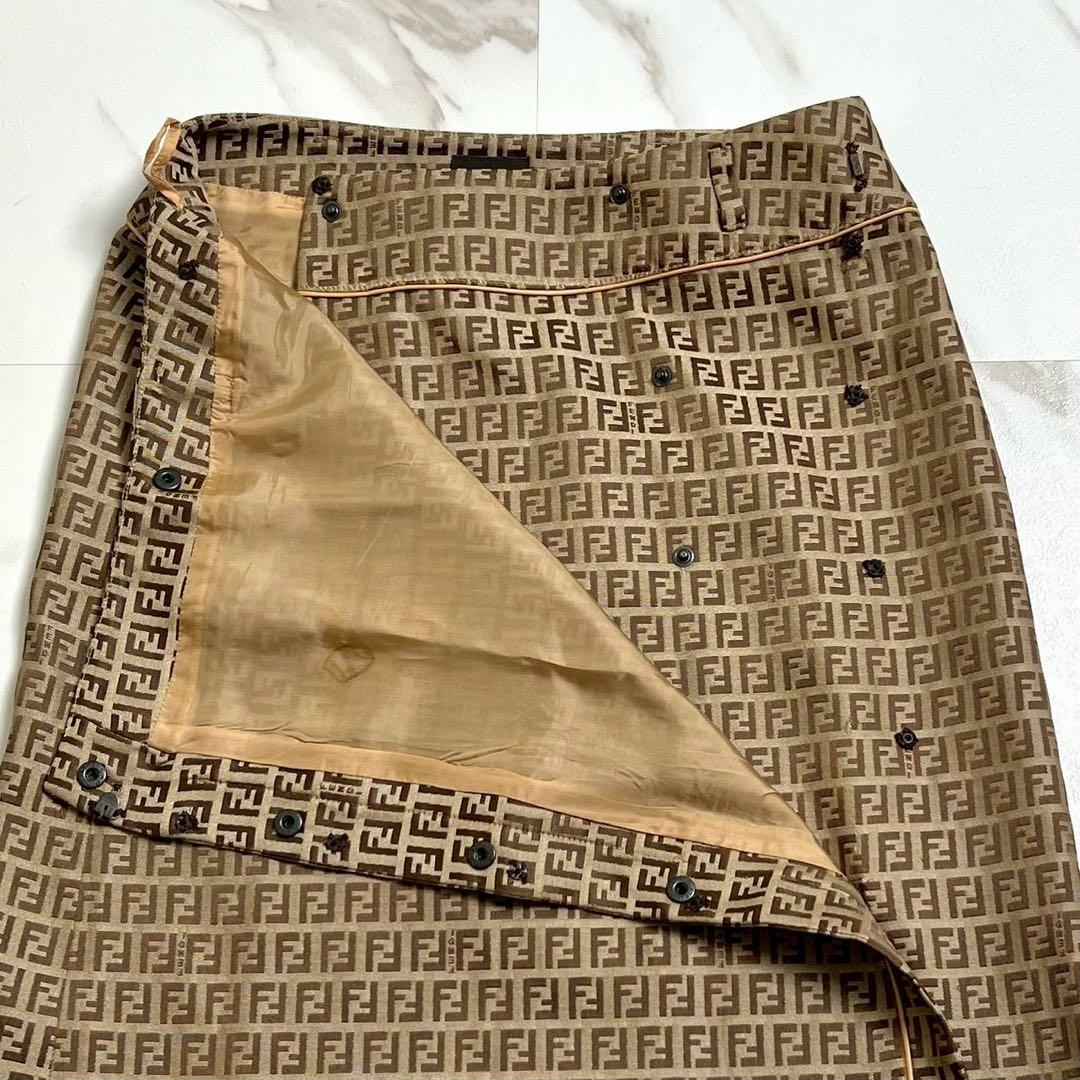 大きいサイズ44フェンディ　近年タグ　ズッカ柄　ラップ 巻きスカート　44