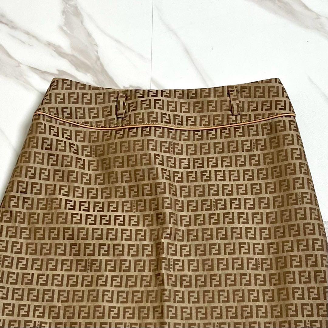 大きいサイズ44フェンディ　近年タグ　ズッカ柄　ラップ 巻きスカート　44