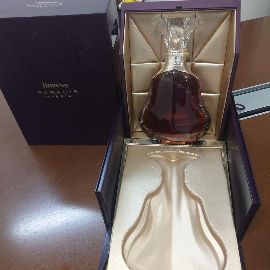 Hennessy Paradis Imperial 専用ボックス付き Buy Hennessy Paradis Impérial Online | Hennessy Cognac
