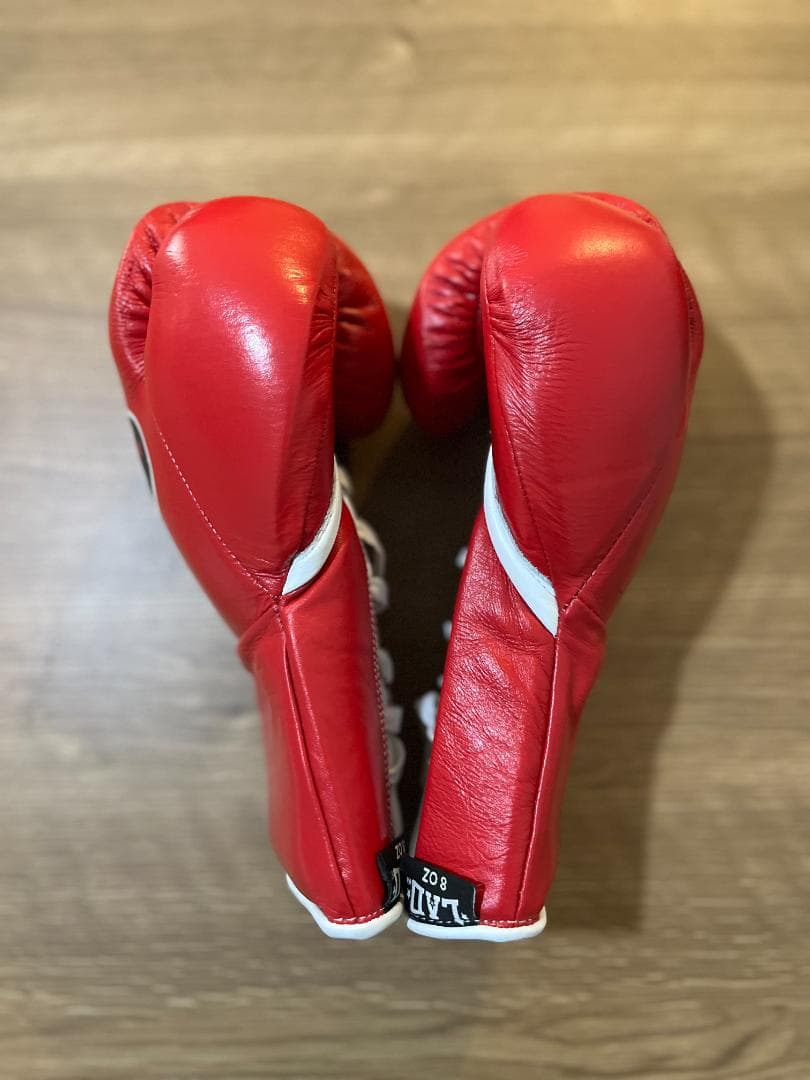 専用！ボクシンググローブ 8オンス （翌日発送します）の通販はau PAY