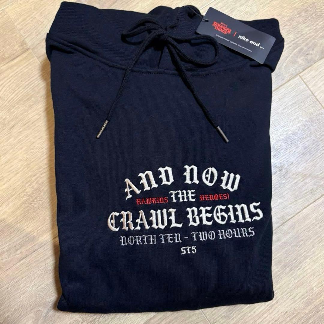 完売　STRANGER THINGS コラボグラフィックパーカー L