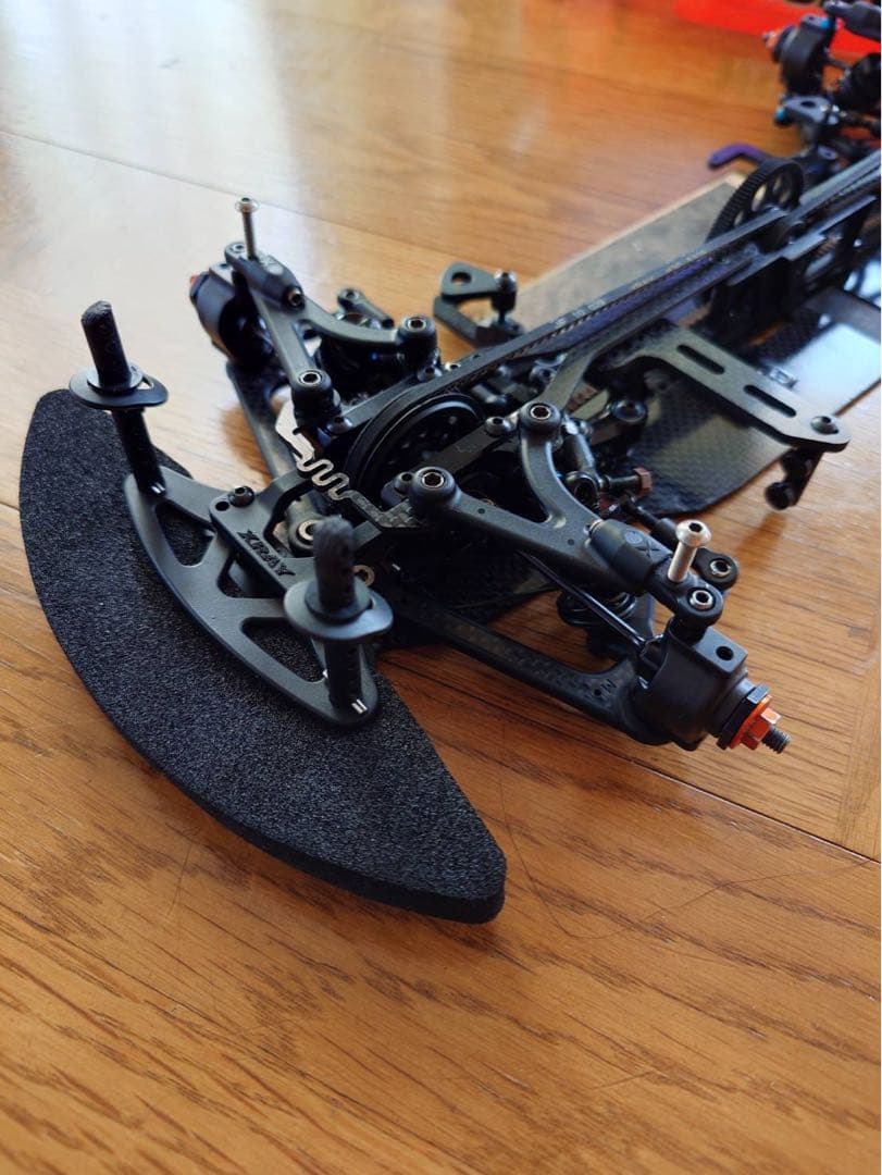 XRAY X4 2024 カーボン ボディ 新品タイヤ スペアパーツ