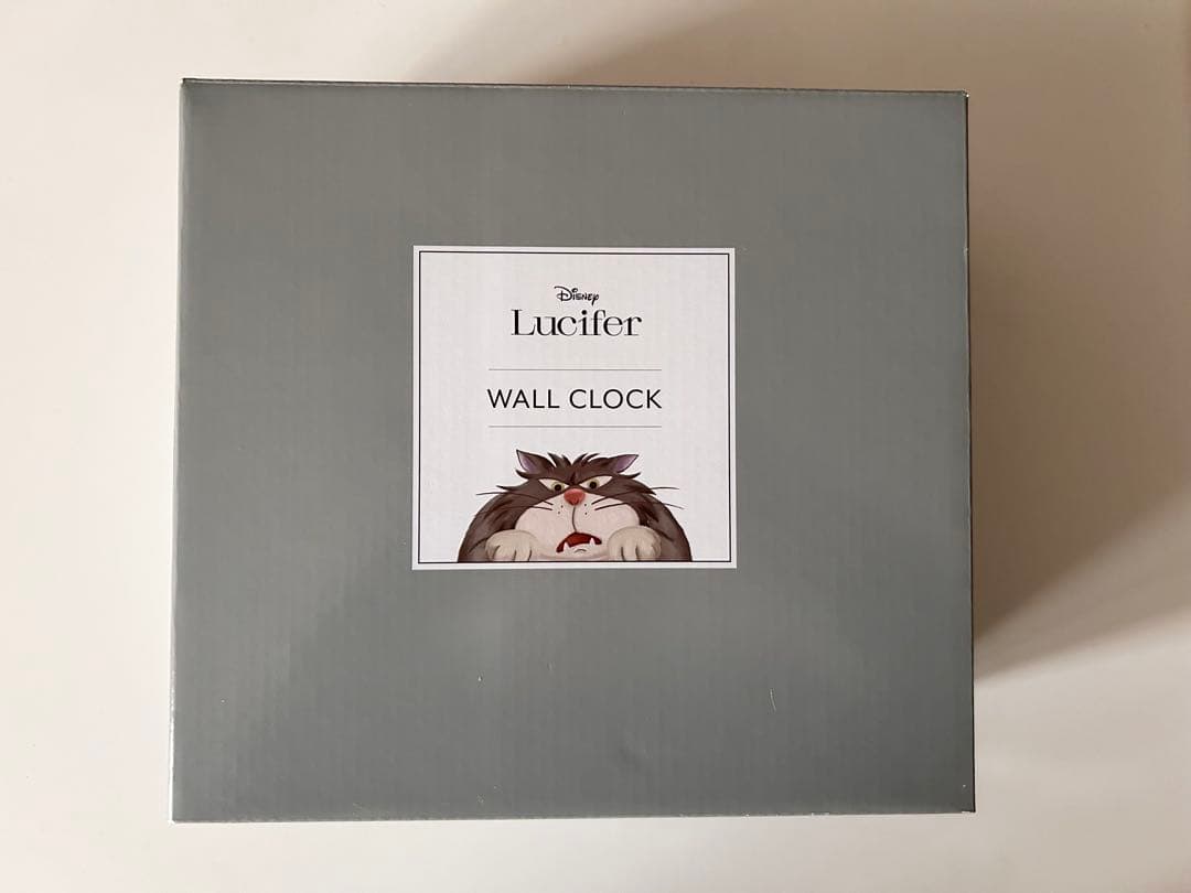 ディズニー　ディズニーストア　猫の日　ルシファー　時計