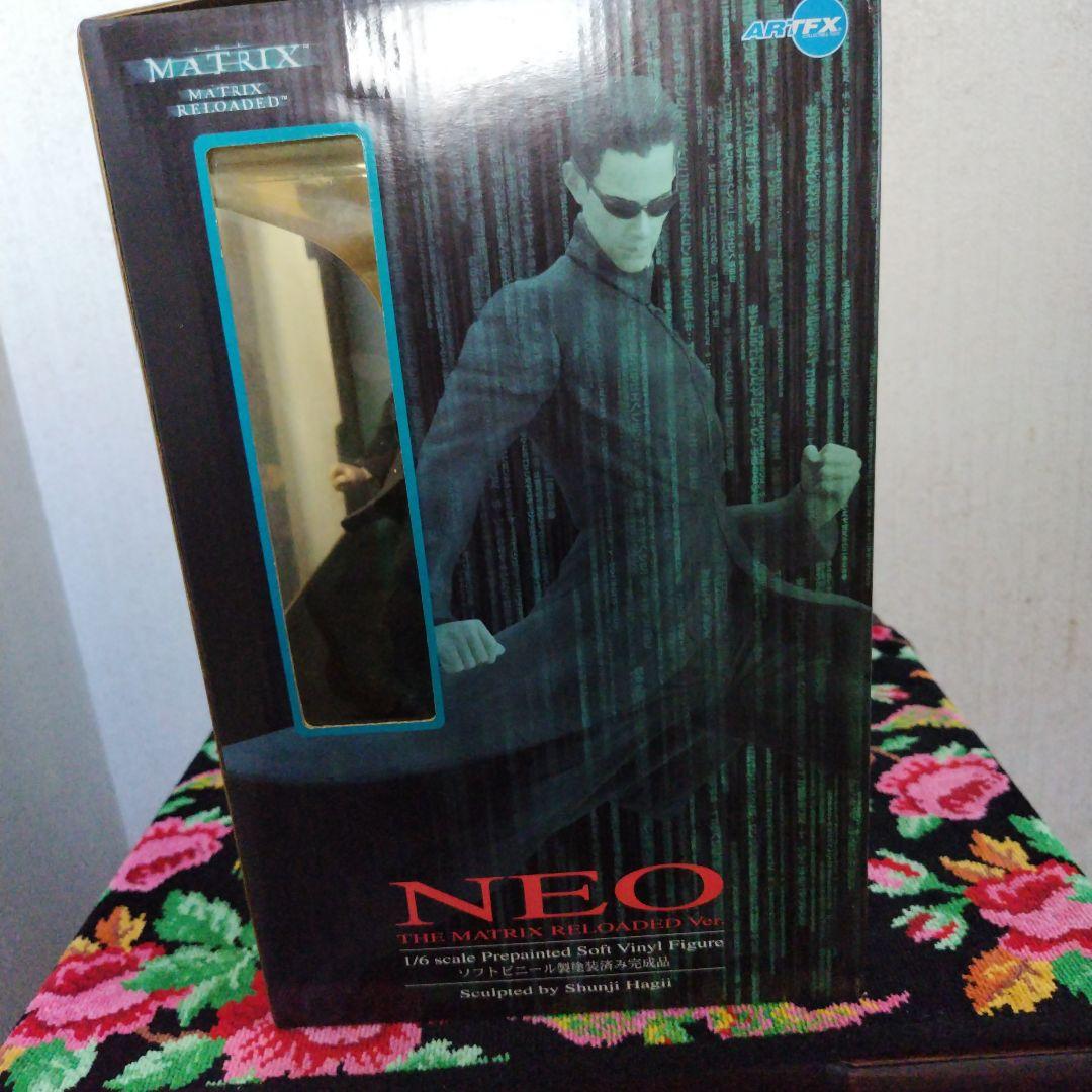 ★『マトリックス』1/6スケールフィギュア　ネオ キアヌ・リーヴス