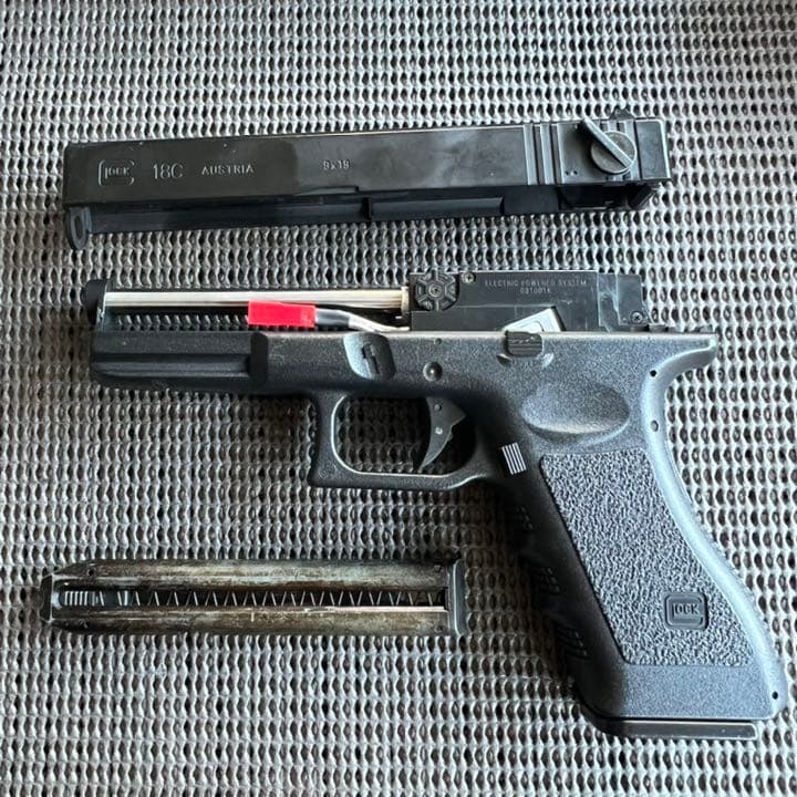 東京マルイ グロック18c 電動ハンドガン