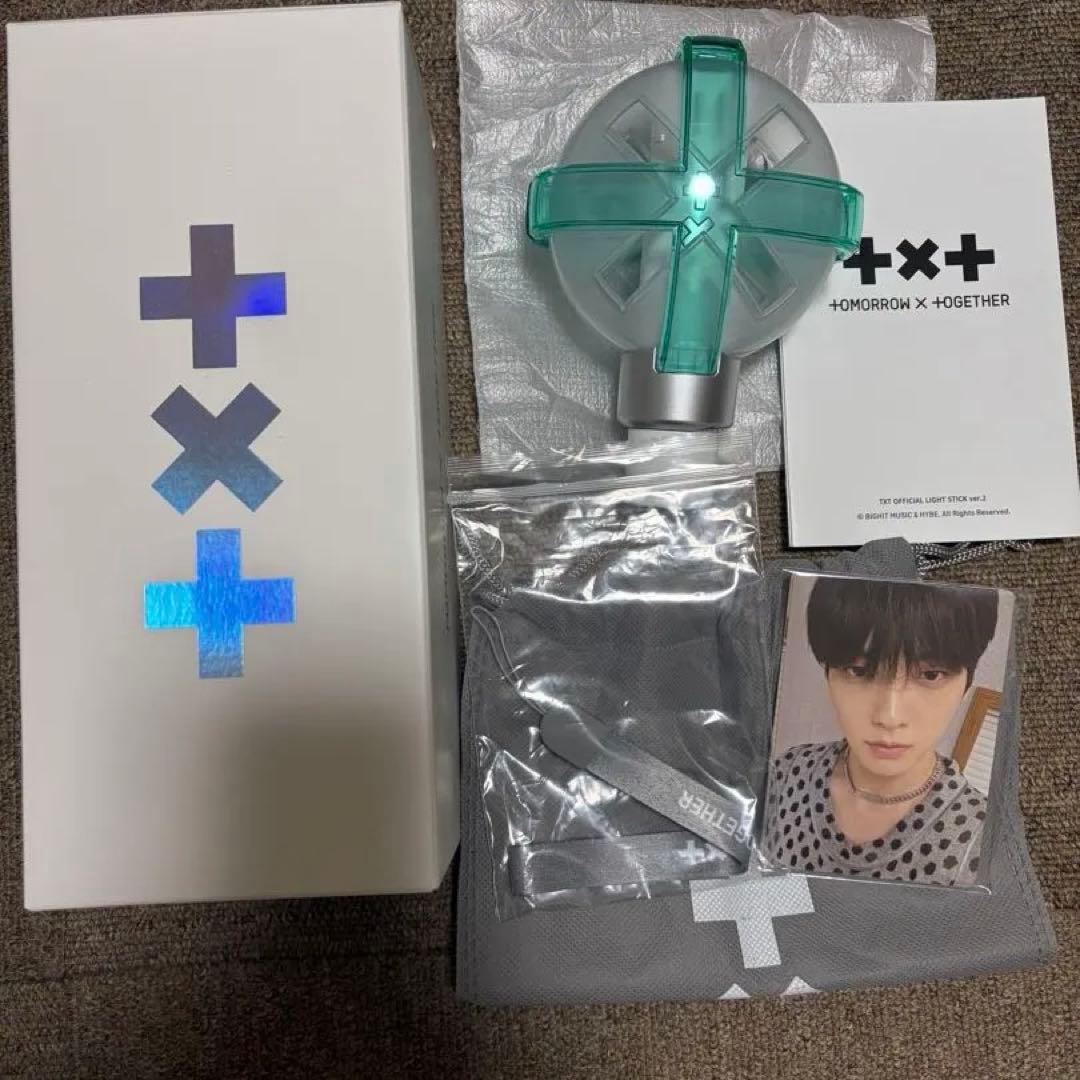 TOMORROW X TOGETHER ペンライト ver2 - メルカリ