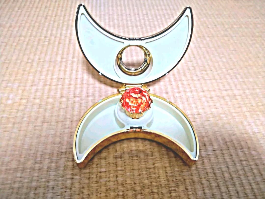 BANDAI 美少女戦士セーラームーン まぼろしの銀水晶 当時物 1992年製