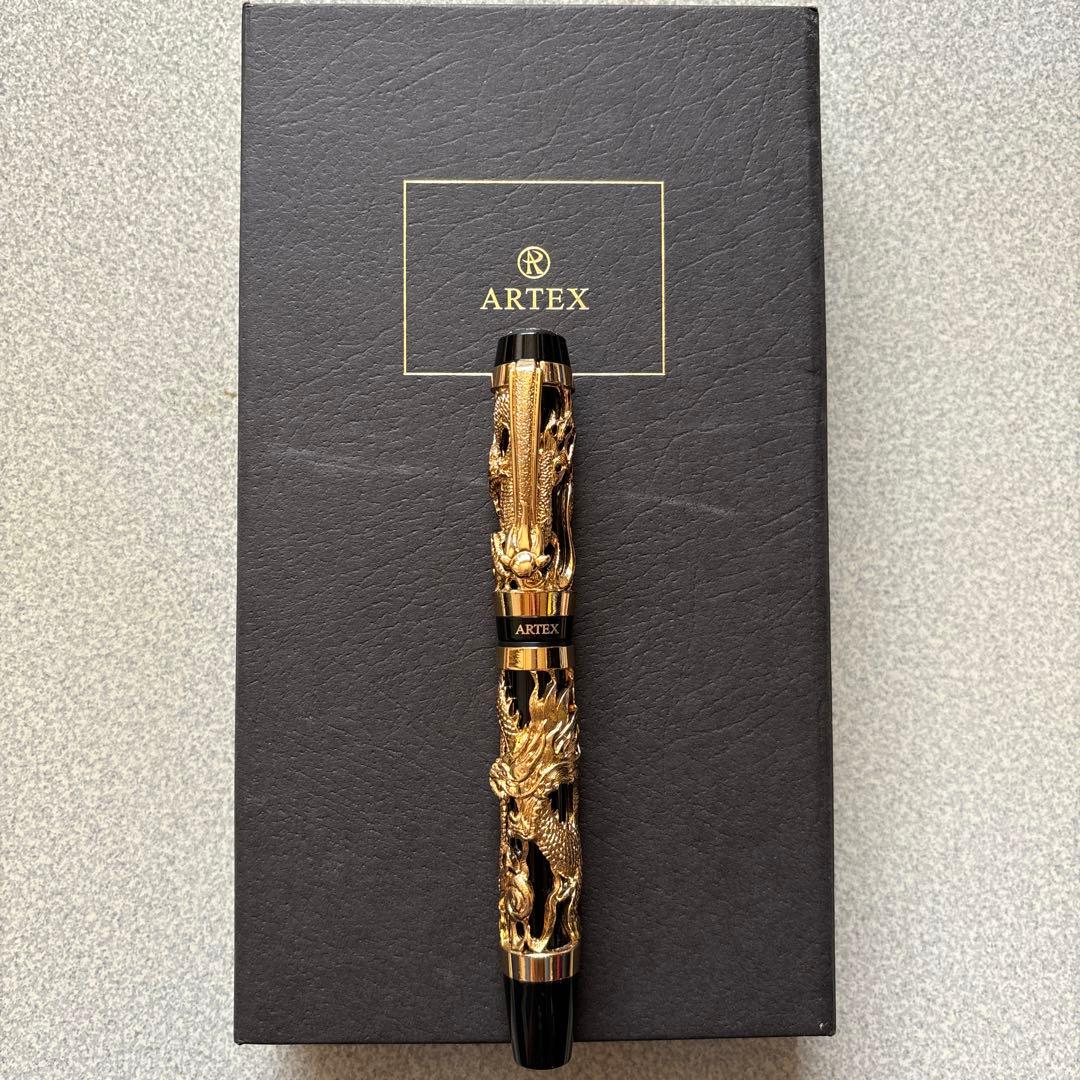 ARTEK 万年筆 シールドラゴン金色 ARTEK 万年筆 シールドラゴン金色 【公式通販】