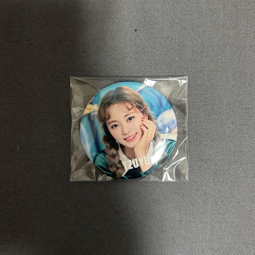 TWICE ツウィ 缶バッジ twicelights - メルカリ