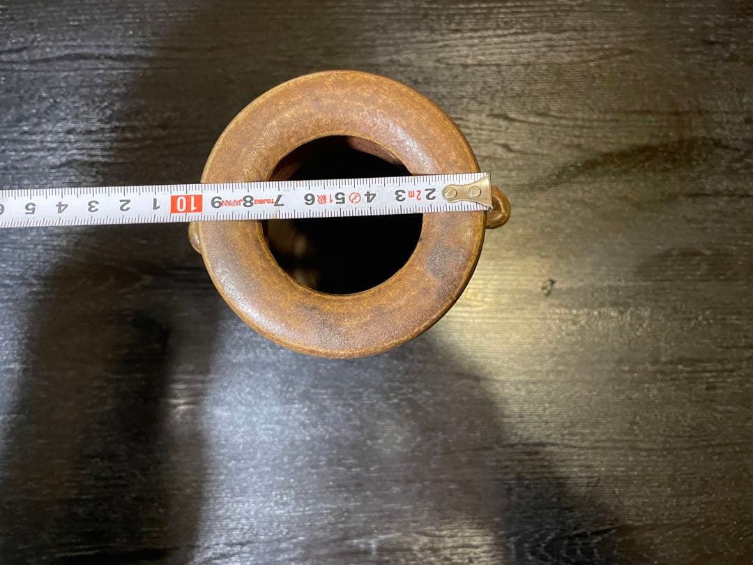 備前焼の花瓶です