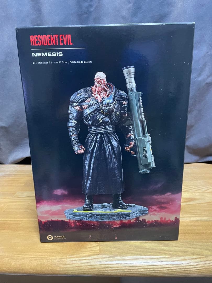 バイオハザード ネメシス スタチュー