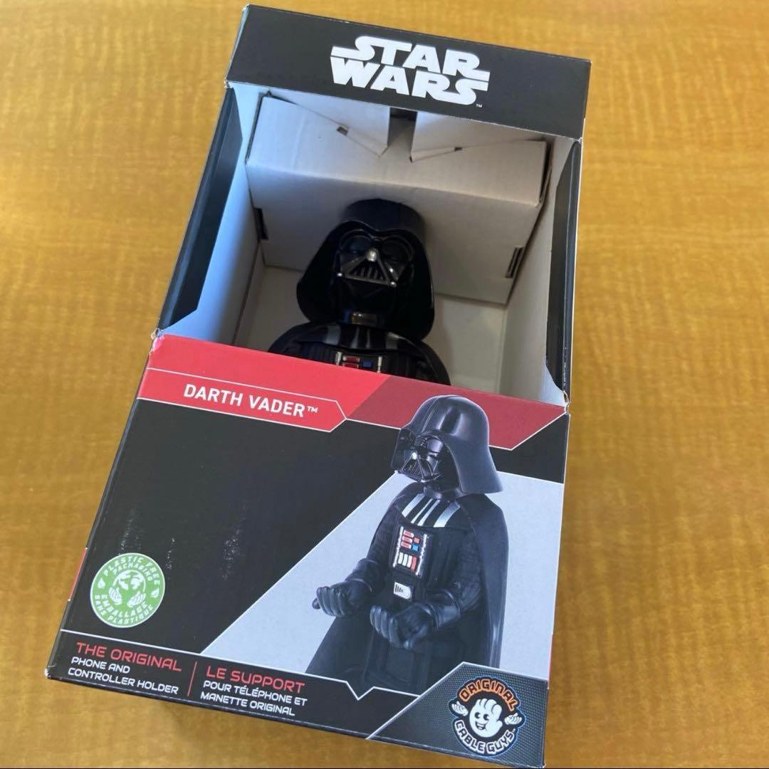 新品スター・ウォーズ ダース・ベイダー フィギュア　リモコンPSコントローラー置
