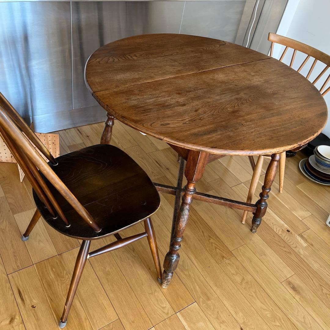 ラウンドテーブル　ろくろ脚　円卓　ヴィンテージ　アンティーク