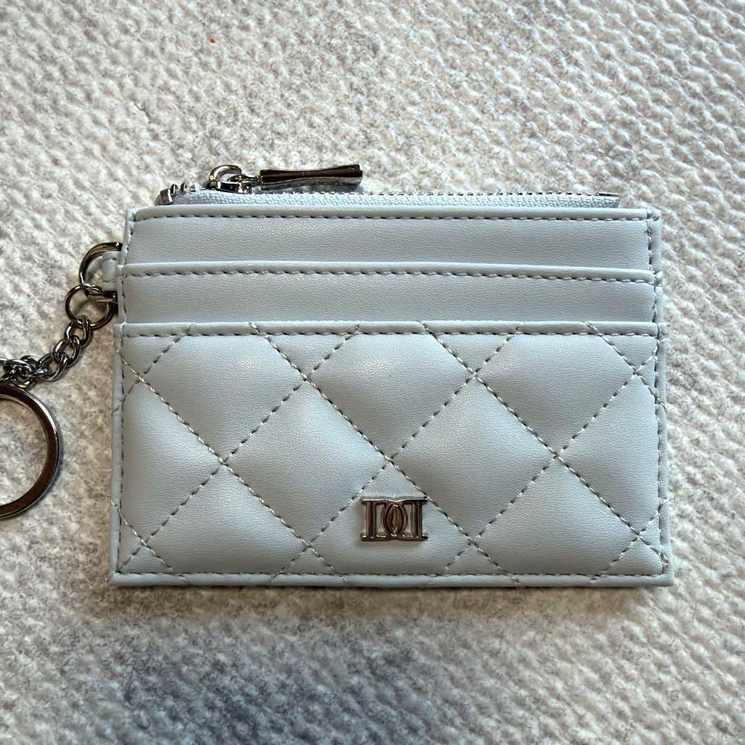 ダーリッチ DDロゴキルティングトラベルセット バッグ＋カードケース