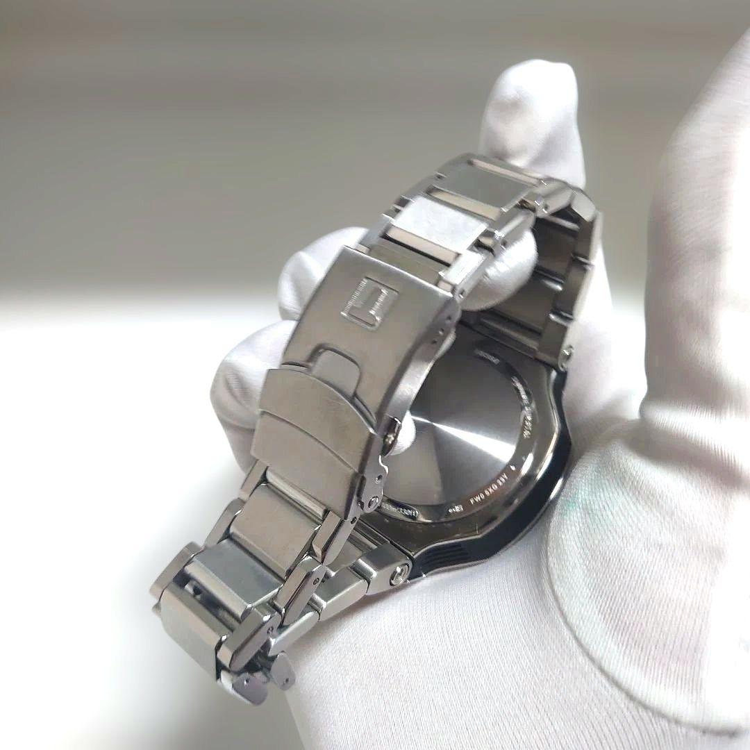 極美品TISSOTティソ T-レース T141417B　ブルー　クォーツ