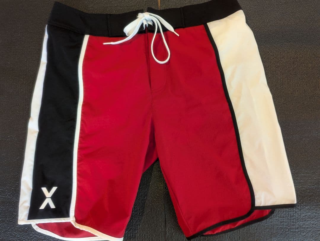 ビートム　VEATM サーフパンツ　L　寺島遼 VEATM サーフパンツL (赤) VEATM ビートム サーフパンツ寺島遼モデル