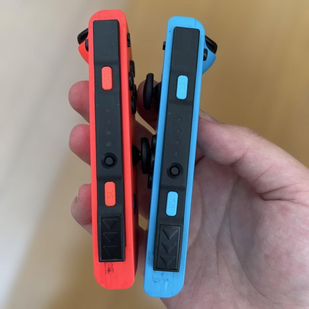 Nintendo Switch 本体 青・赤➕ジョイコンつき