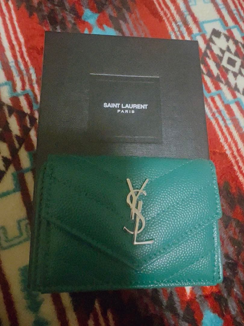 サンローランパリ三つ折り財布グリーン