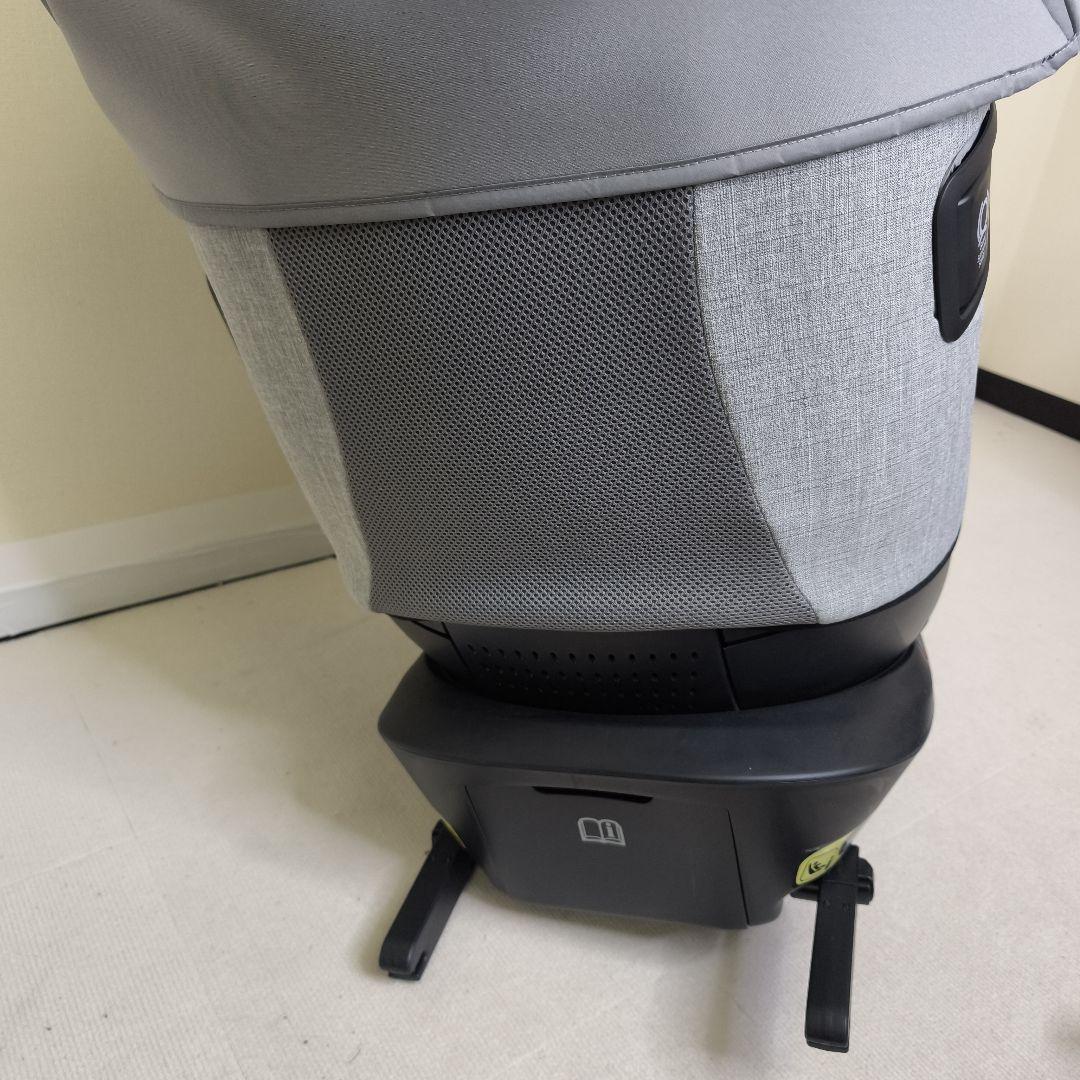 美品joie アイ・アーク360° ISOFIX固定 回転式 チャイルドシート