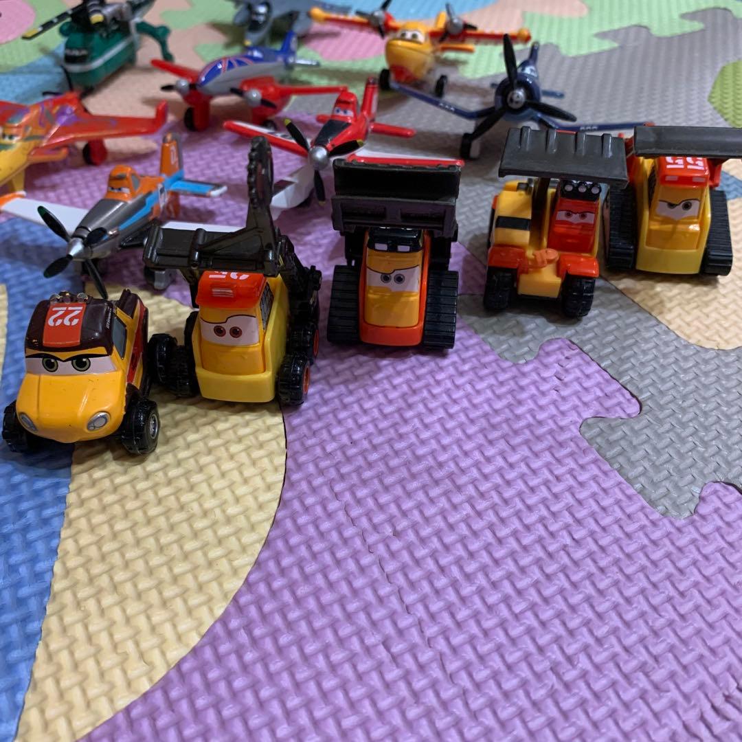 カーズトミカ　プレーンズ　まとめ売り