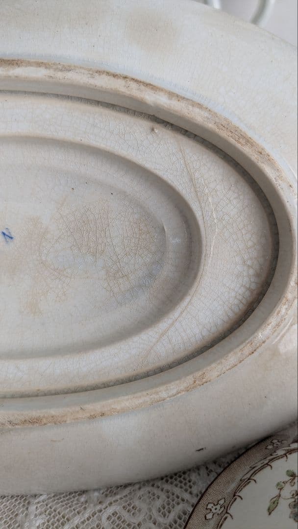 クレイユモントロー alexandra蓋付きソーシエール フランス