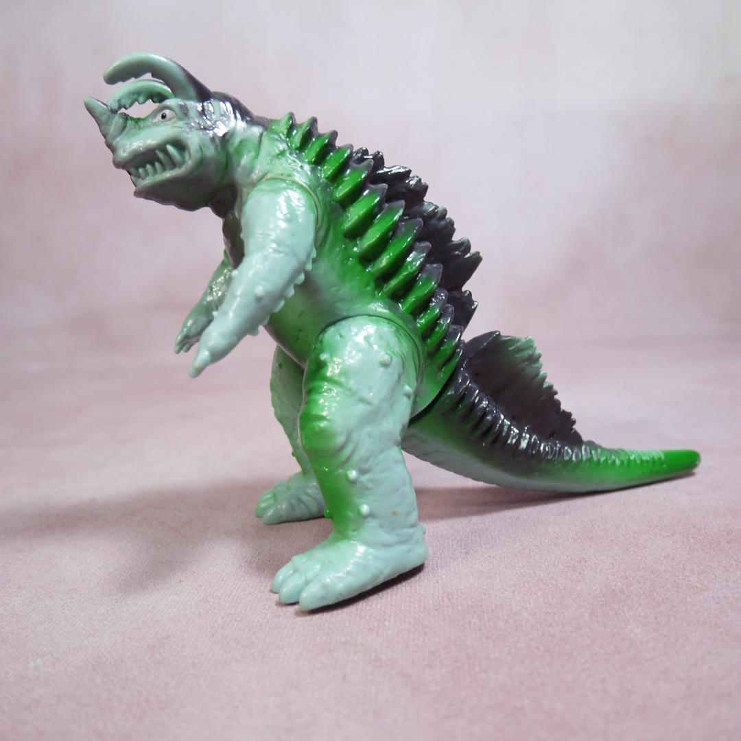 ウルトラ怪獣シリーズ ネロンガ 1983 日本製硬質ソフビ - メルカリ