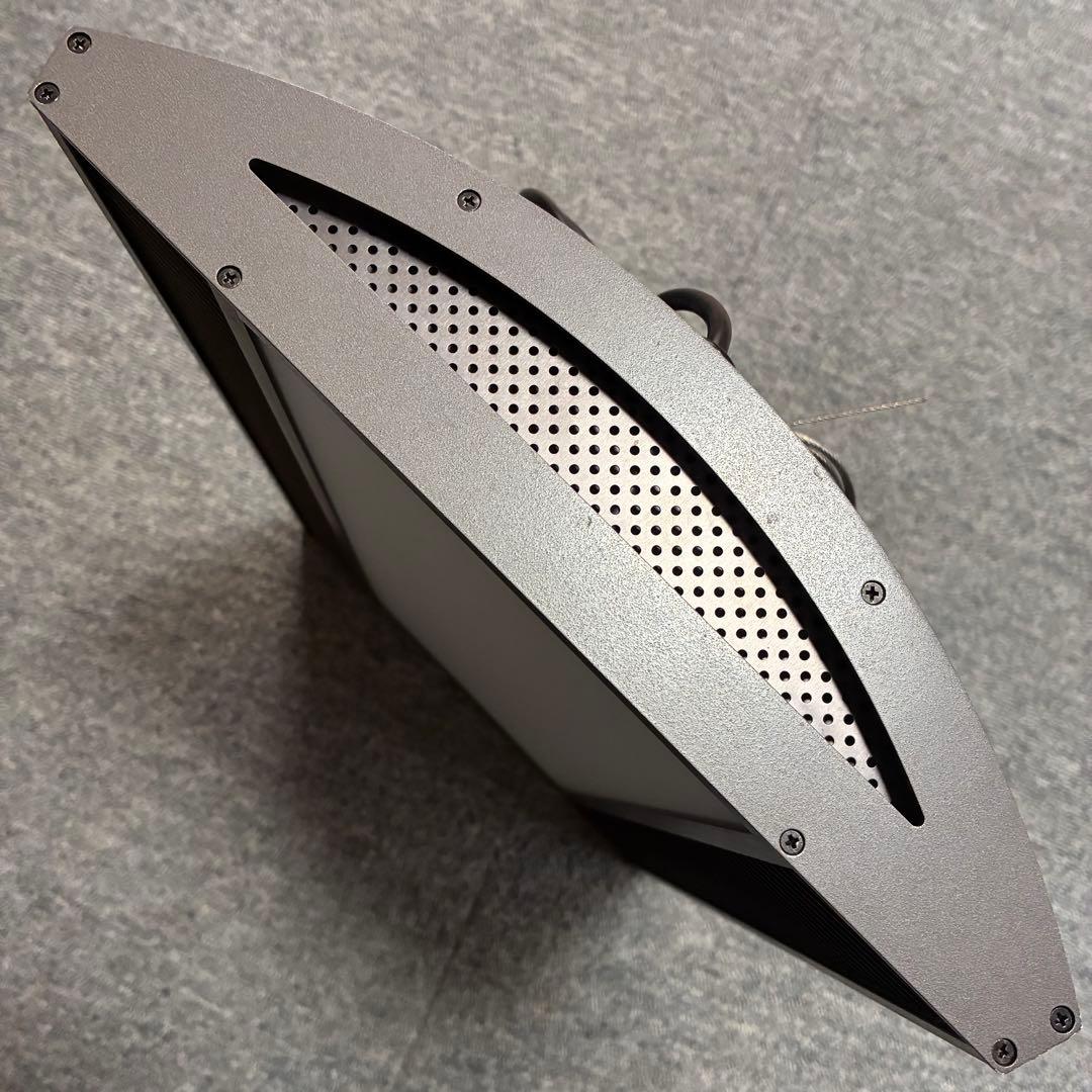 ADA ソーラーRGB シェード付き