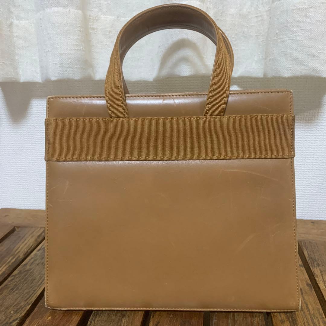 Salvatore Ferragamo ブラウン ハンドバッグ フェラガモ
