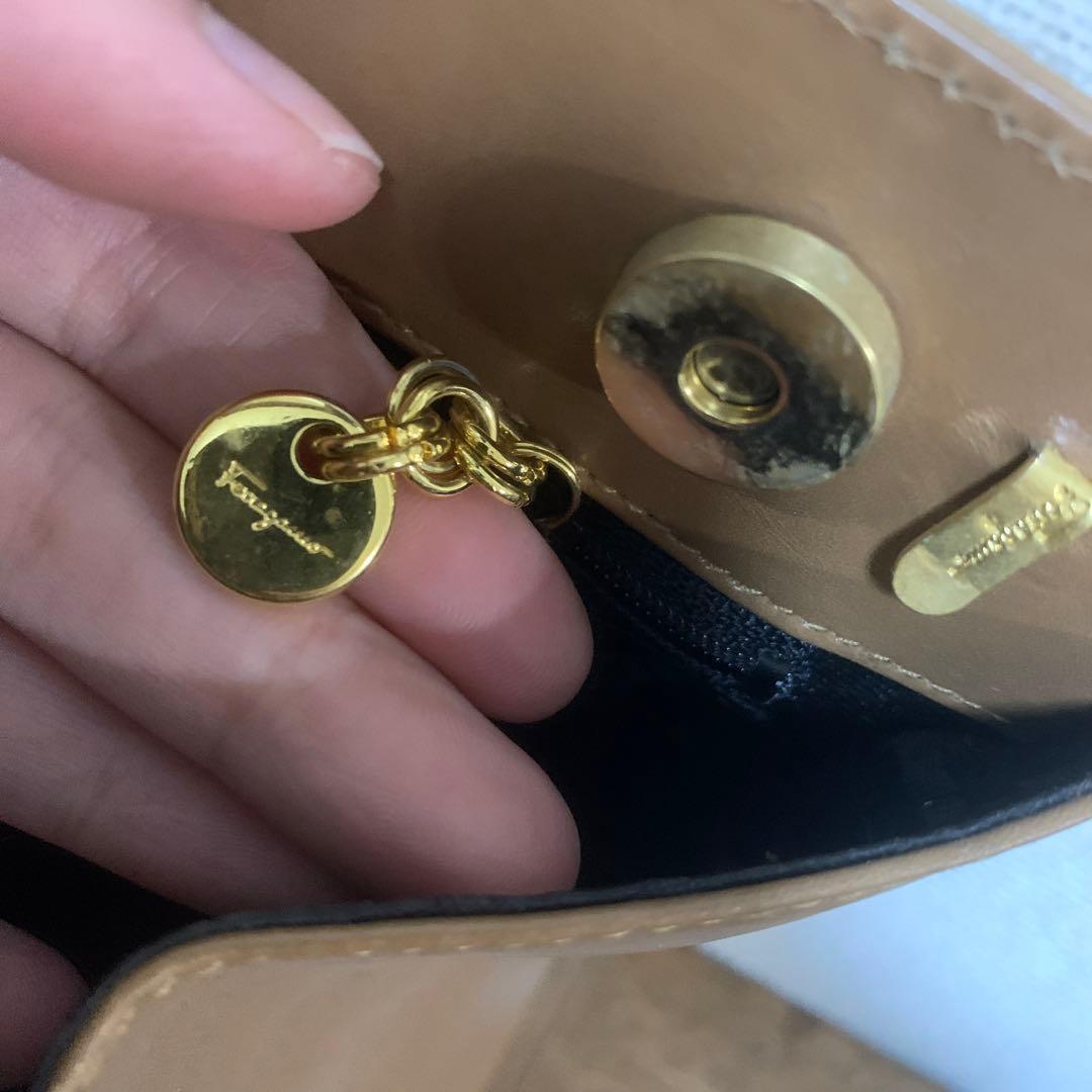 Salvatore Ferragamo ブラウン ハンドバッグ フェラガモ