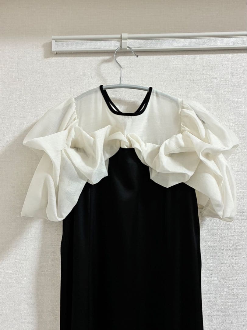 FRAY I.D⭐︎【着用画像有り】フリルスリーブコンビドレス【結婚式参列ドレス】