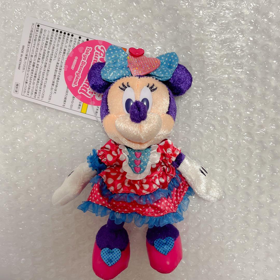 ディズニー パルパルーザ2026 ミニー ぬいぐるみバッチ - メルカリ