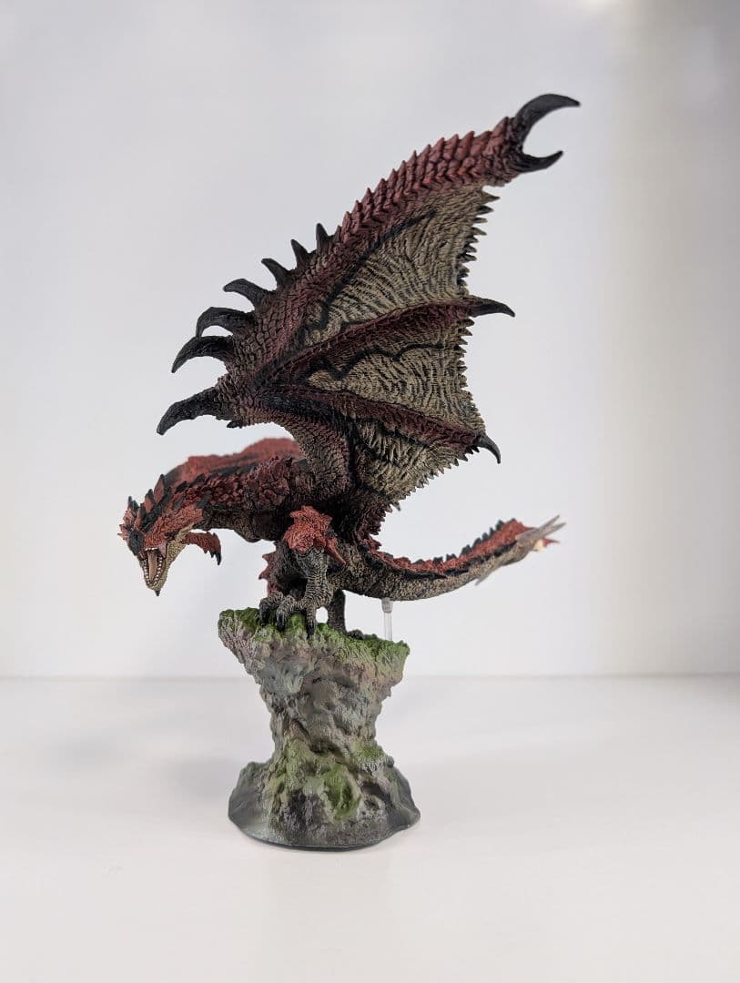 リオレウス・リオレイア　フィギュア　クリエイターズモデル