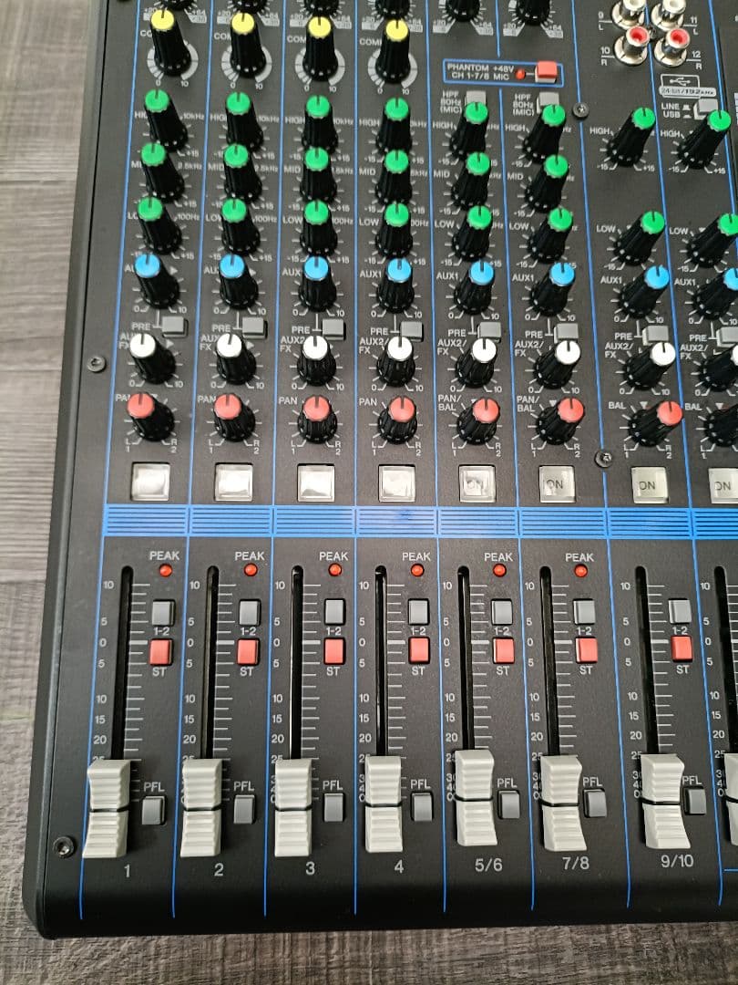 値下げ！YAMAHA MG12XU アナログミキサー 本体