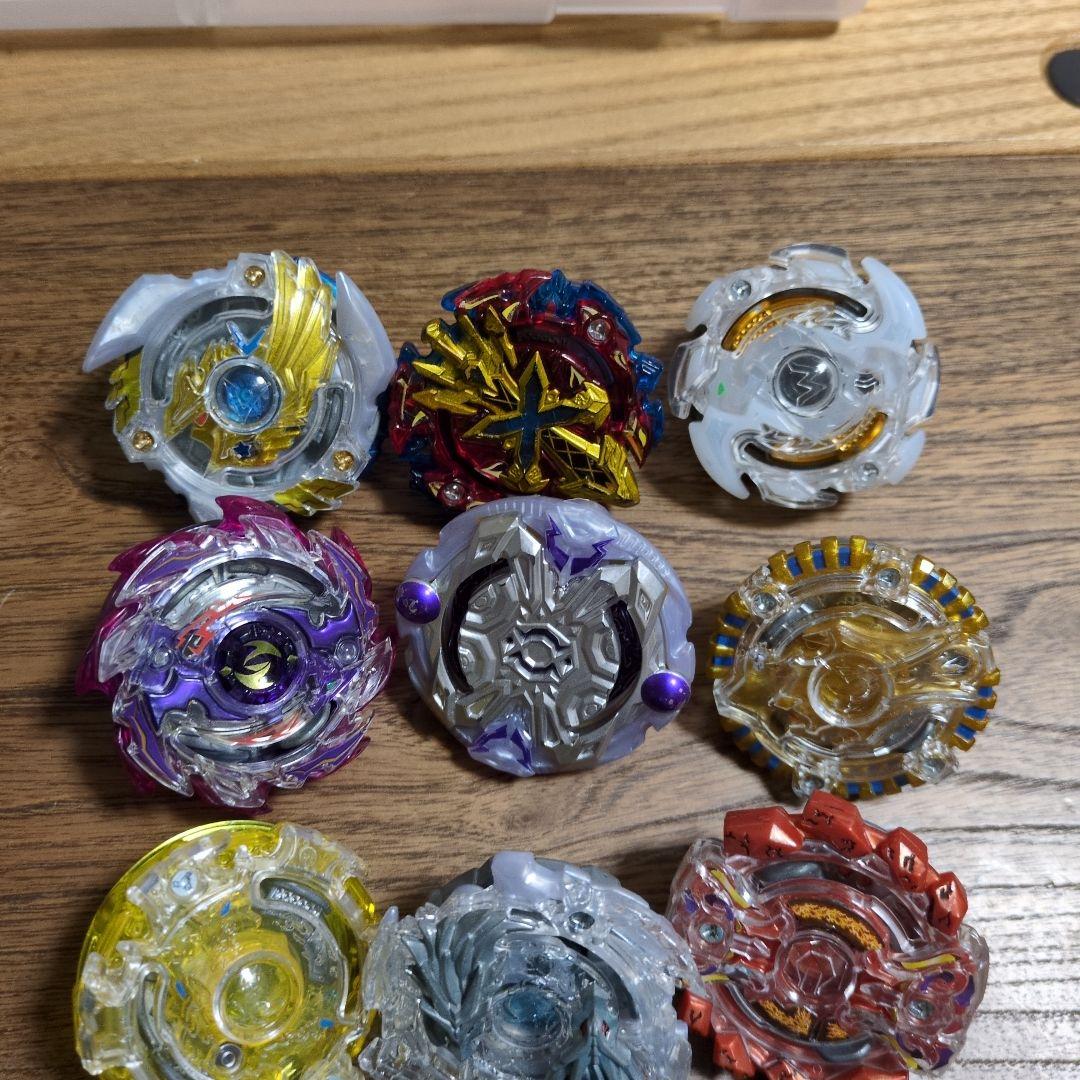 【１個追加しました　2枚目】ベイブレード　まとめ売り　２５個＋１個