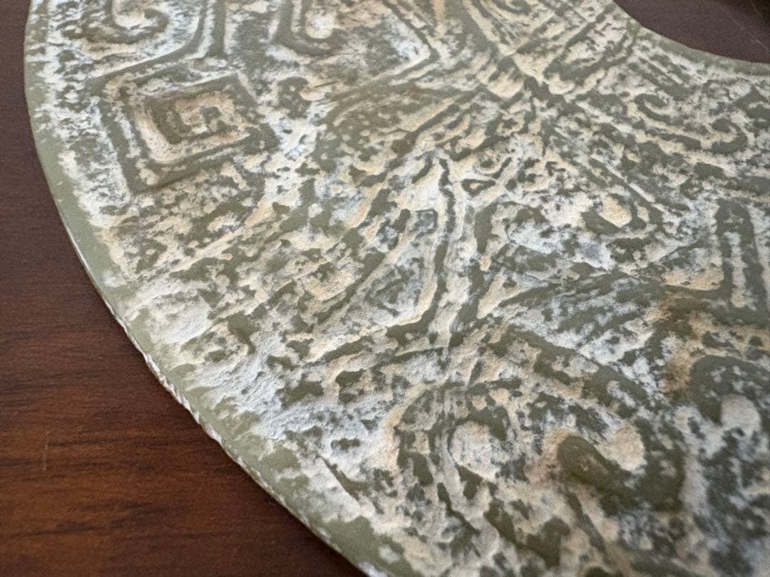 中国的な置物 中国美術 玉壁？ 直径19.5cm、重さ308g