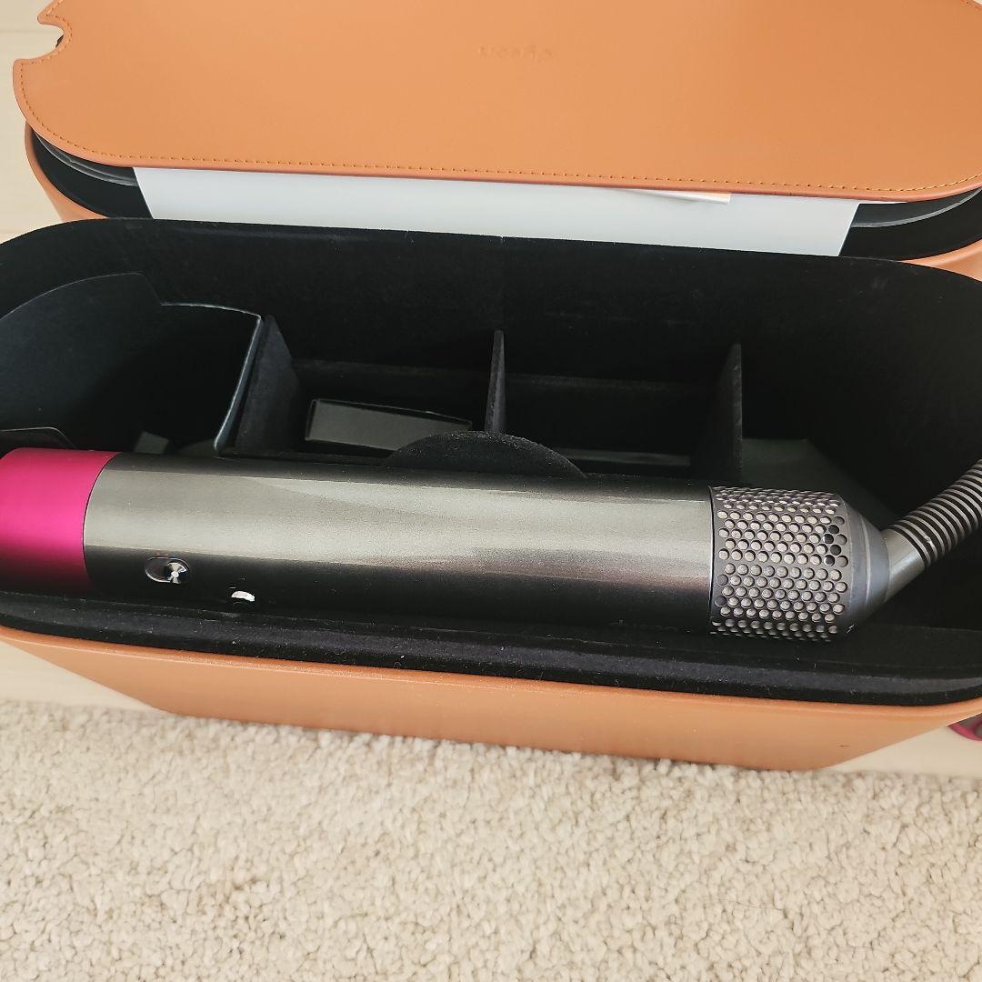 Dyson Airwrap ヘアドライヤー 付属品付き