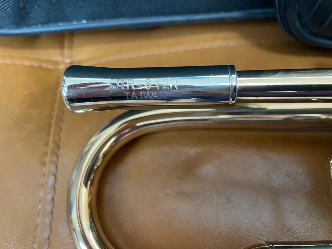 トランペット　JUPITER812R 純正ケース付　希少　ジュピター