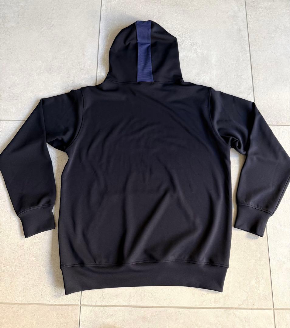 【新品】mutaMARINE エンボススムースダンボールプルパーカー　ネイビーＬ