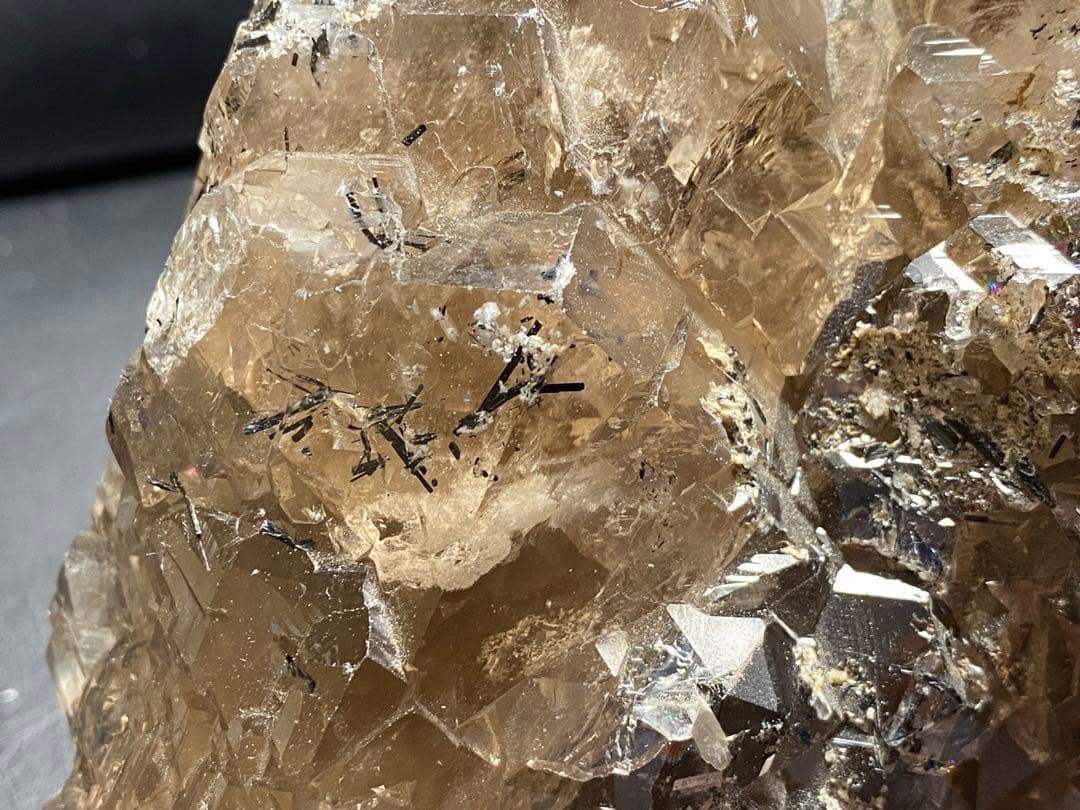 ザギマウンテンクォーツ ザギ水晶　1.161kg