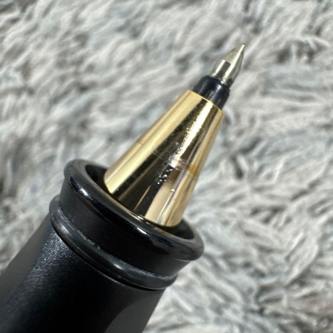 TOMBOW トンボエンピツ ZOOM 828 bw エッグ ボールペン - メルカリ