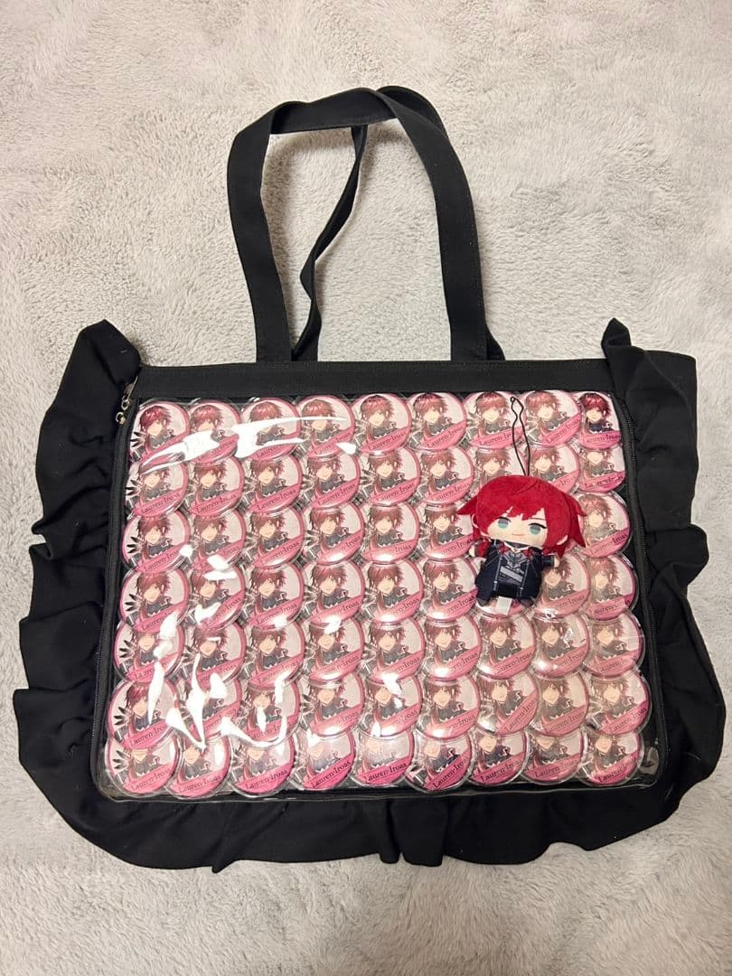 にじさんじ　ローレン・イロアス　缶バッジ　痛バッグとおまけのぬいぐるみ にじさんじ ローレン・イロアス 缶バッジ 痛バッグとおまけの