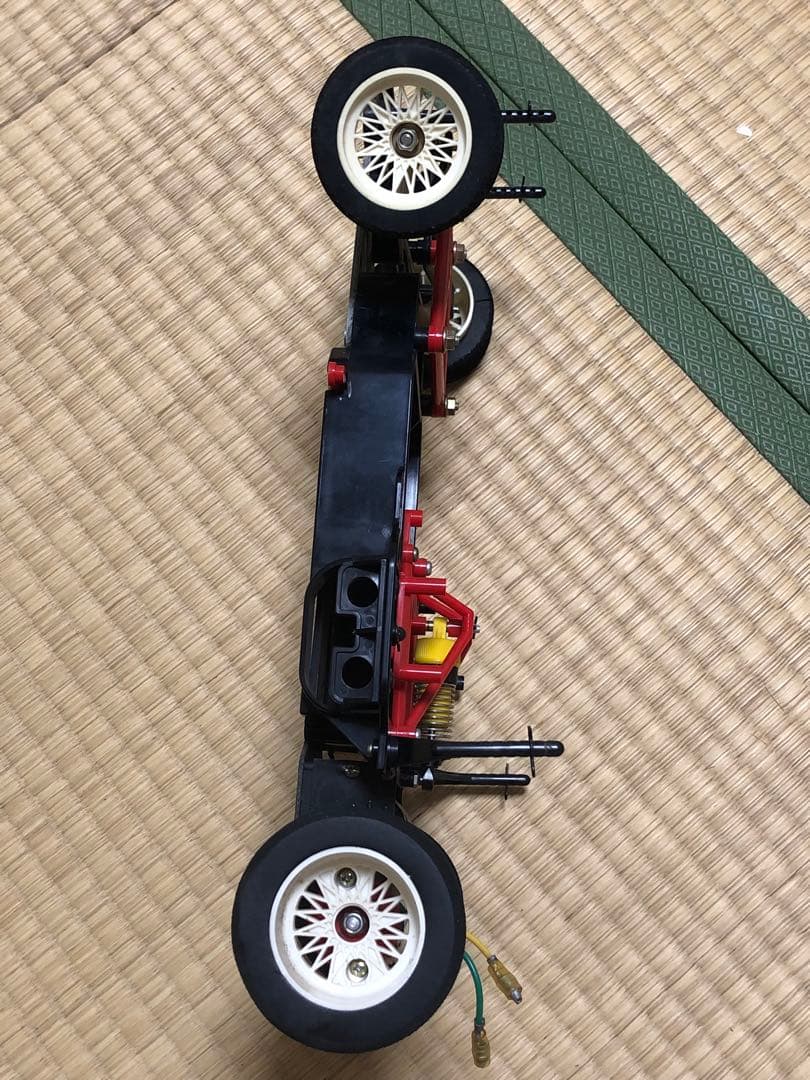 タミヤ　1/10 Cカー、シャーシ　ラジコン、フェラーリF40