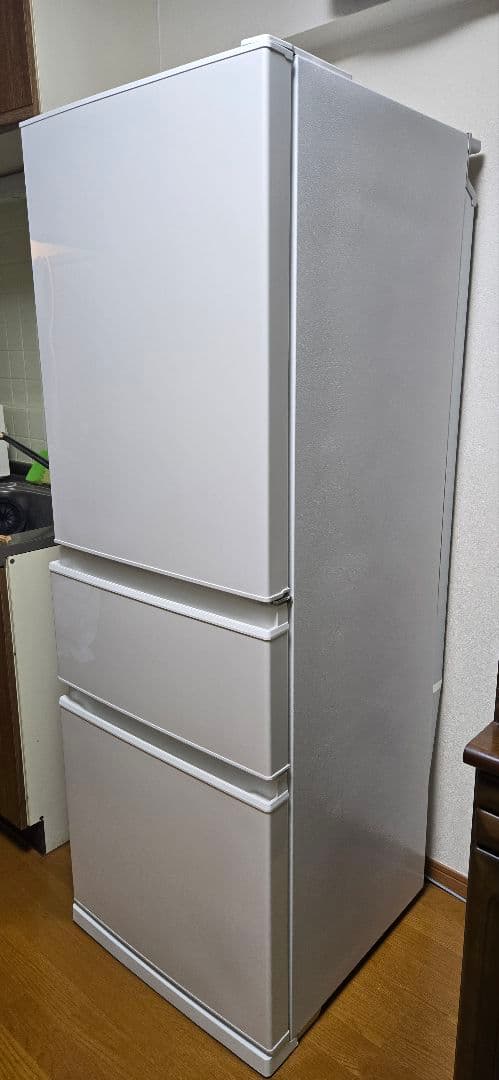 美品　三菱　冷凍冷蔵庫　MR-C33G-W　3ドア