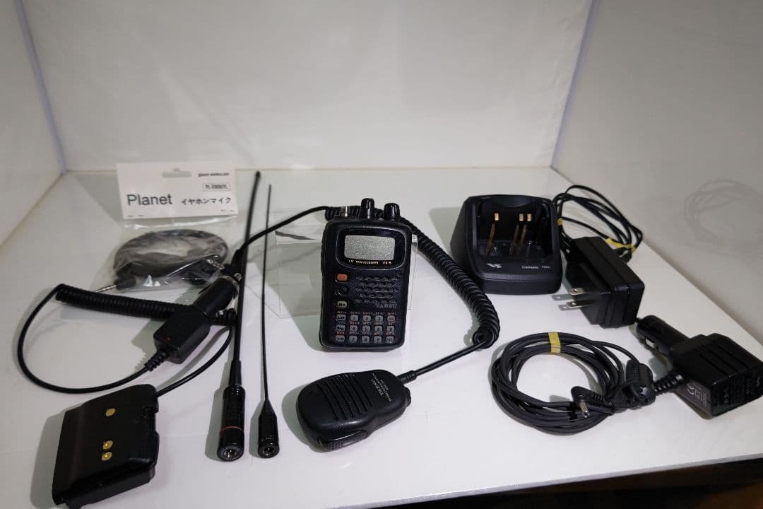 Yaesu八重洲 VX-5 ハンディ無線機 大阪無線株式会社 / YAESU VX-5