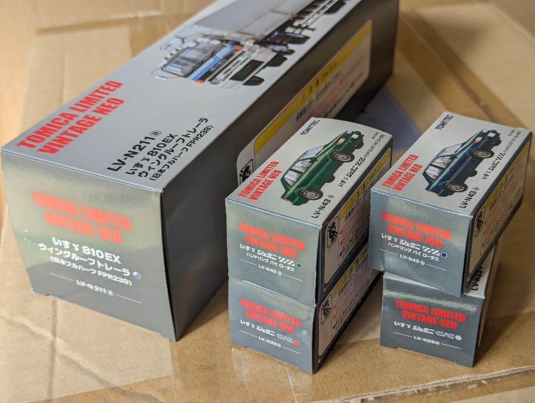 TOMYTEC ISUZU 810 EX ＆ ジェミニ　全5種セット