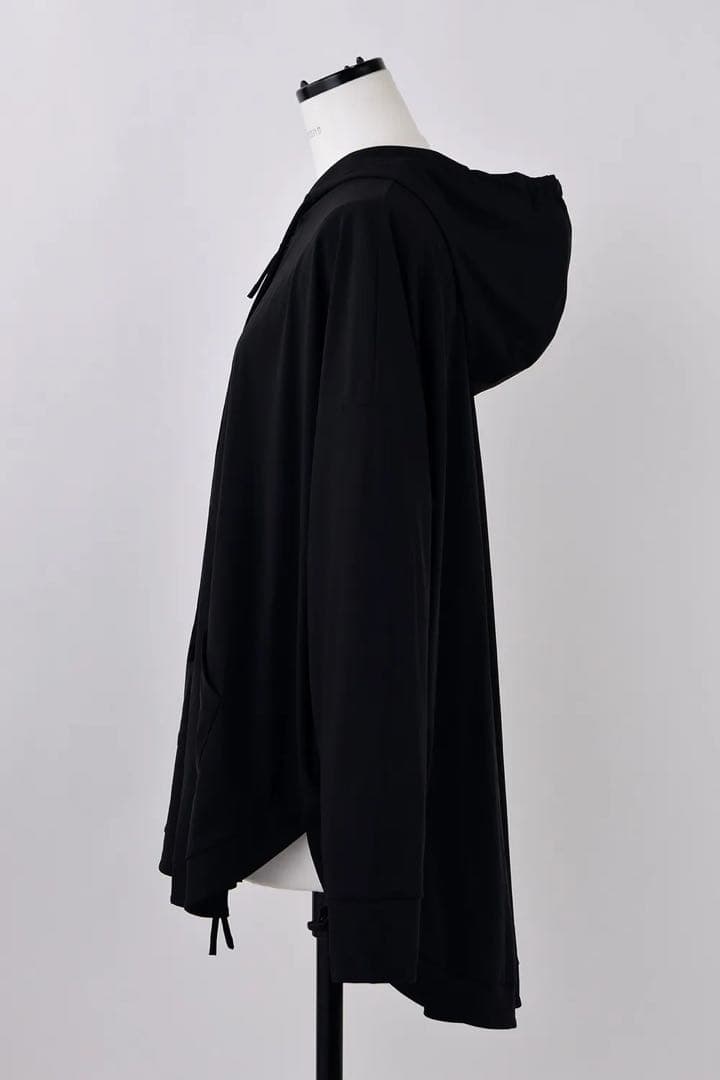 新品✨ナゴンスタンス swim circle parker ラッシュガード M