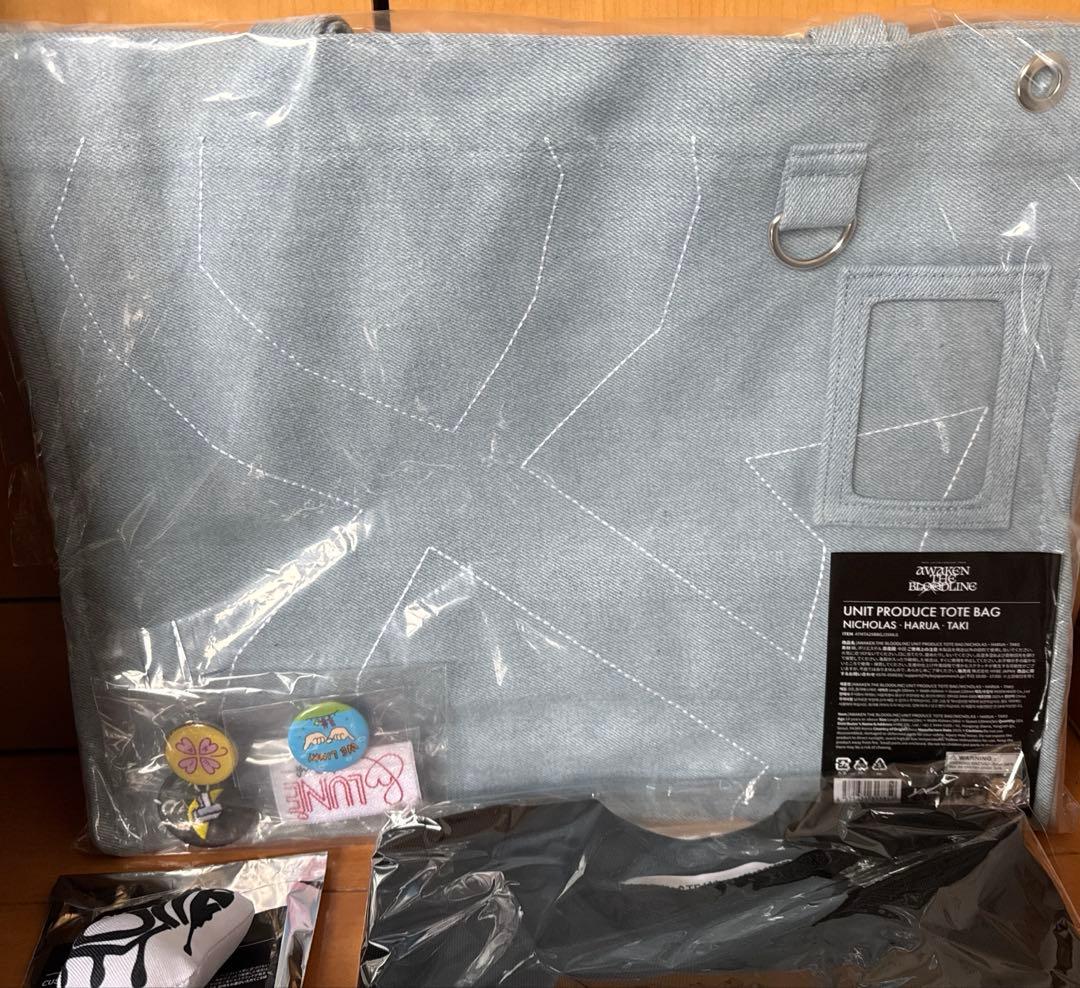 &TEAMトレカ59枚&CD、アクスタ、BAG、ツアー&ファンミグッズ　送料込